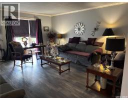 1546 Athabasca Street W, Moose Jaw, SK S6H7K4 Photo 18
