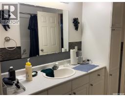 1546 Athabasca Street W, Moose Jaw, SK S6H7K4 Photo 42