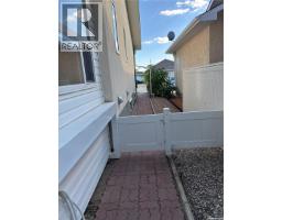 1546 Athabasca Street W, Moose Jaw, SK S6H7K4 Photo 59