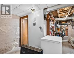 1080 9th Avenue Sw, Moose Jaw, SK S6H5X5 Photo 15