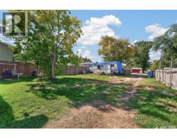 1080 9th Avenue Sw, Moose Jaw, SK S6H5X5 Photo 23