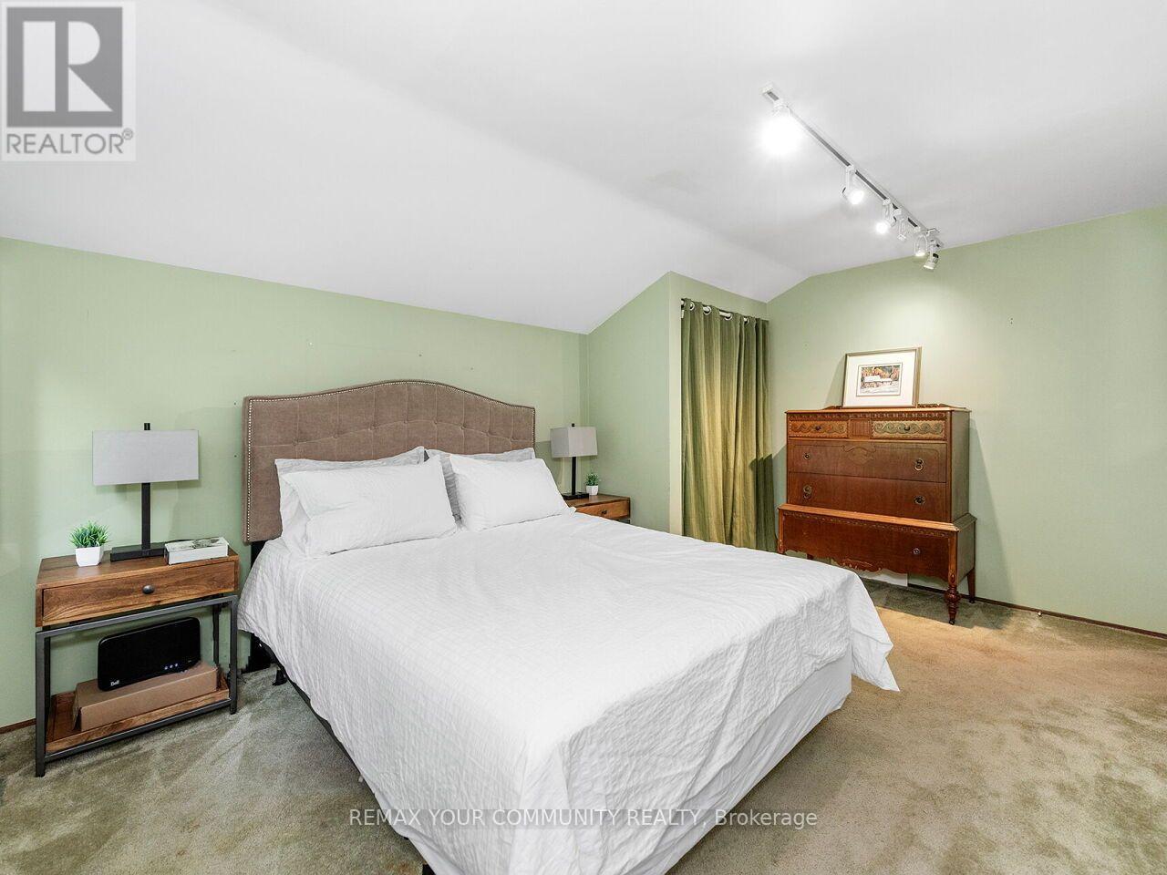 1899 DELANEY DRIVE - 22