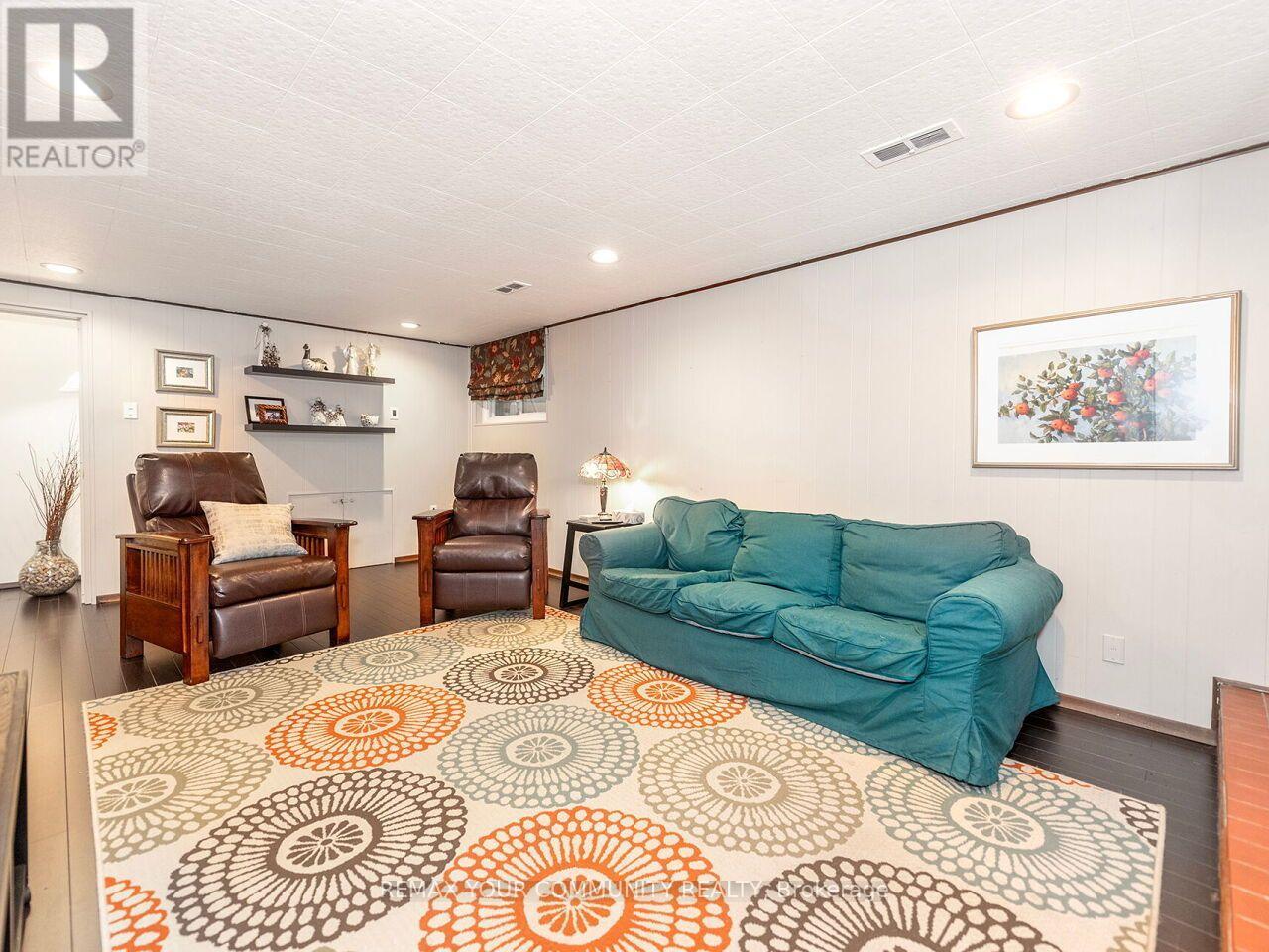 1899 DELANEY DRIVE - 28
