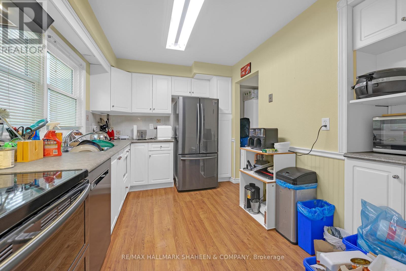 #4 2238 UPPER MIDDLE ROAD - 6