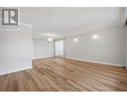 28 Landron Crescent, Toronto, ON M9P1K7 Photo 16