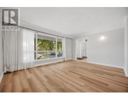 28 Landron Crescent, Toronto, ON M9P1K7 Photo 17