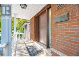 Primary Bedroom - 28 Landron Crescent, Toronto, ON M9P1K7 Photo 6