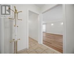 Bedroom 3 - 28 Landron Crescent, Toronto, ON M9P1K7 Photo 8