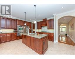 26 Imperial Lakes Drive, Brampton, ON L6P2V3 Photo 15