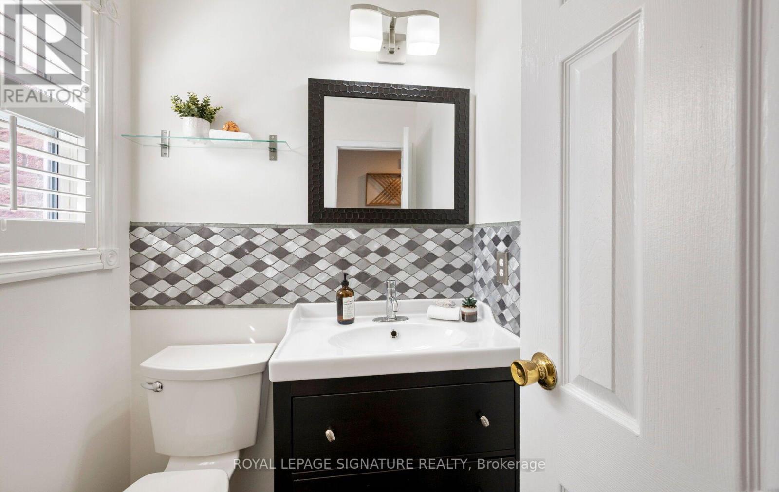 #33 3380 SOUTH MILLWAY - 23