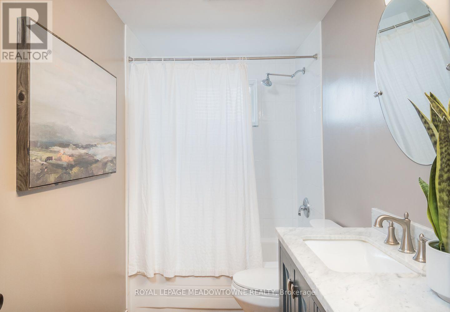 584 HAYWARD CRESCENT - Image 26