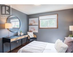 584 Hayward Crescent, Milton, ON L9T4W7 Photo 23