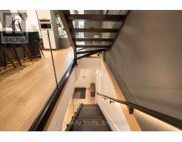 152 Sheldon Avenue, Toronto, ON M8W4L6 Photo 38