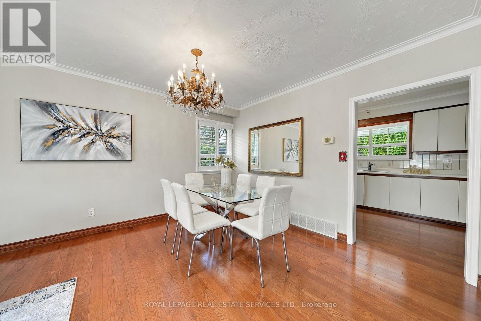 81 LETCHWORTH CRESCENT - 7