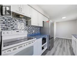 Kitchen/Dining room - 42 Terrace Avenue, Welland, ON L3C2C4 Photo 6