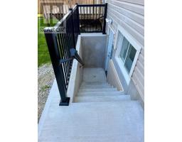 136 Harpin Way E, Centre Wellington, ON N1M0G9 Photo 36