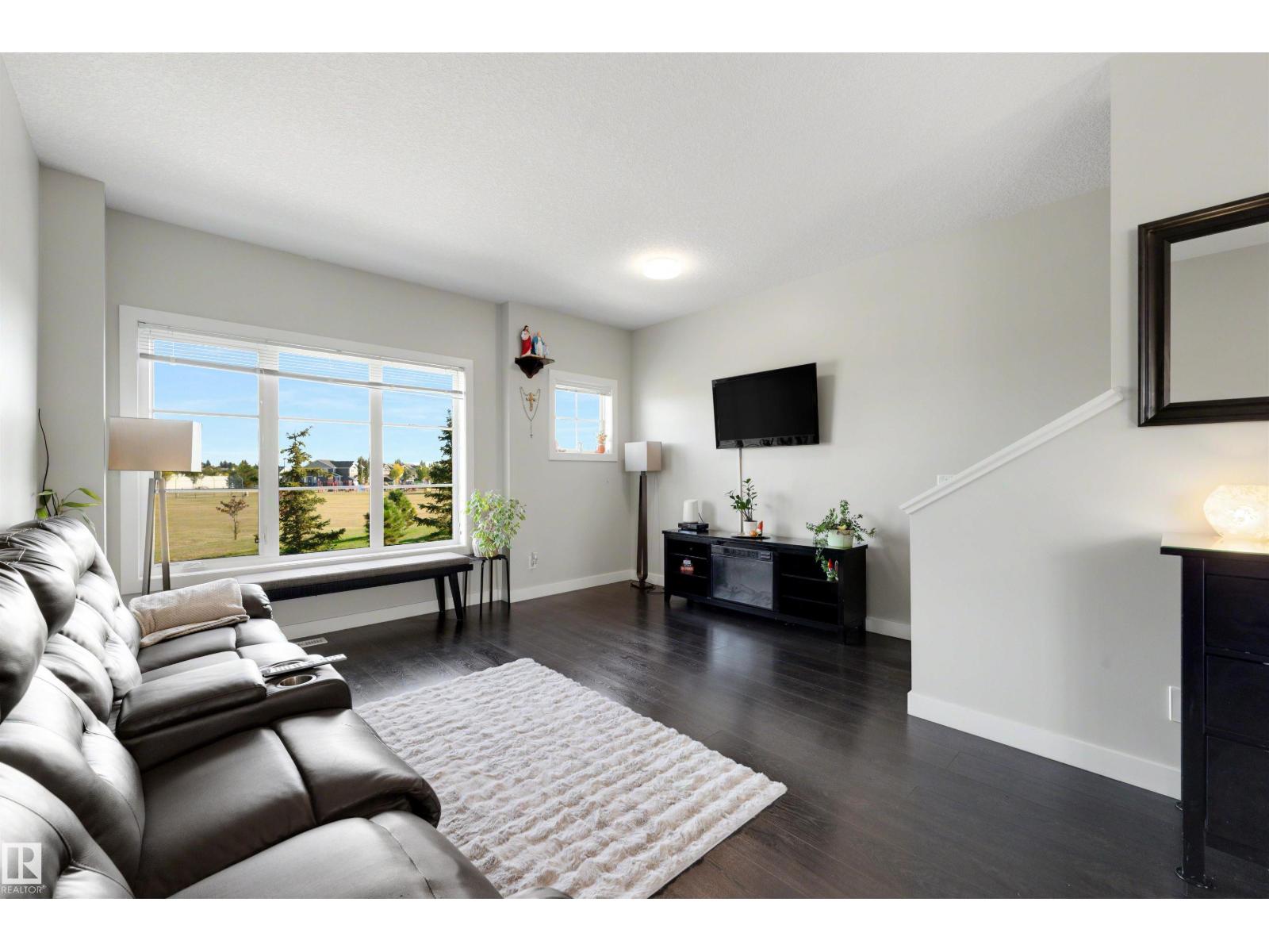 #1 1636 KERR RD NW - 17