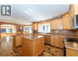 Ensuite - 3079 Jameson Rd, Nanaimo, BC V9R6W8 Photo 10