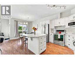 205, 2 14 Street NW - photo 13