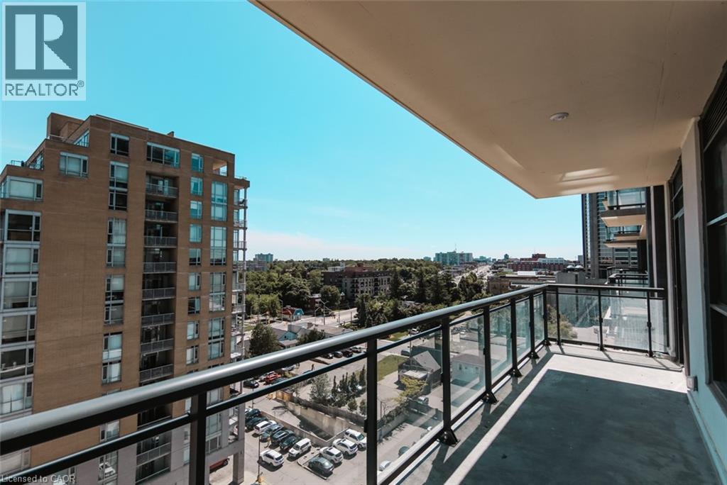 155 Caroline Street South — photo 14