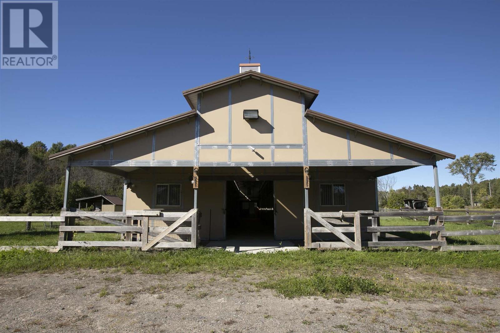 11935 Hwy 17 E — photo 26