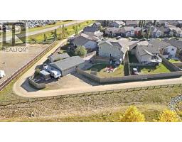 17 Hammond Close, Sylvan Lake, AB T4S0C7 Photo 43