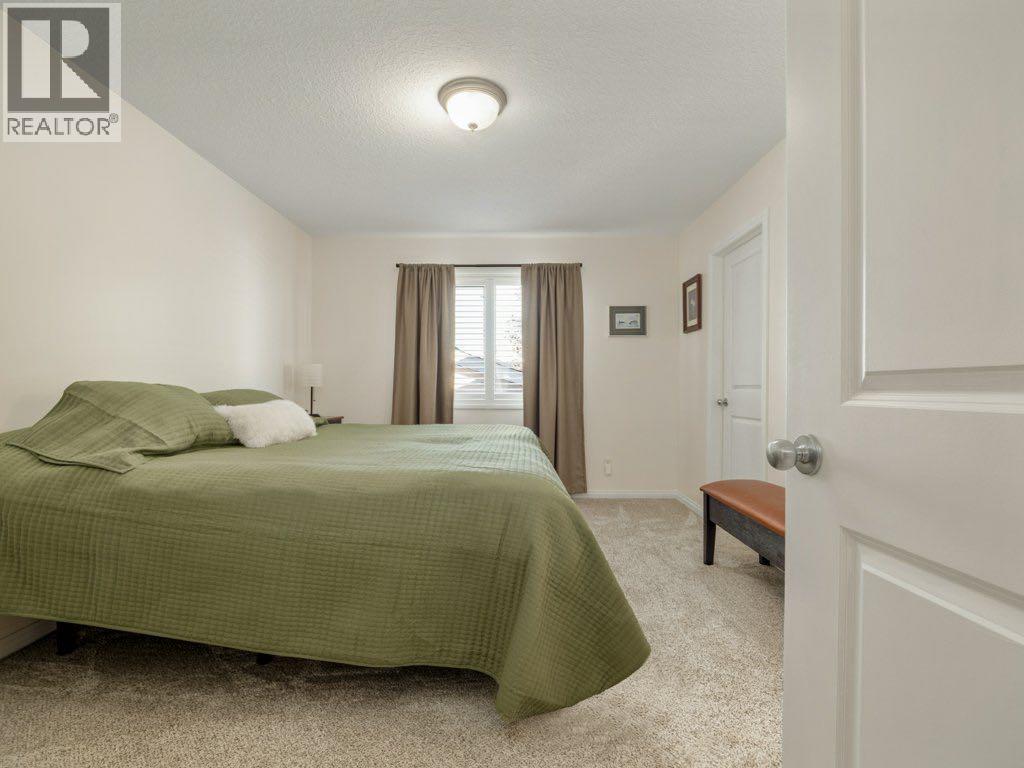 385 Thyrza Burkitt Link N photo 15
