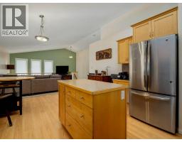 385 Thyrza Burkitt Link N, Lethbridge, AB T1H5M5 Photo 10