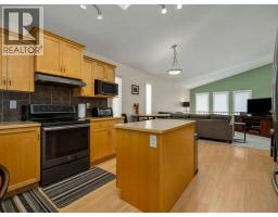 385 Thyrza Burkitt Link N, Lethbridge, AB T1H5M5 Photo 12
