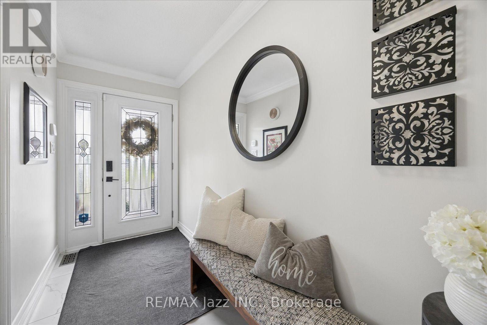 510 FAIRGLEN AVENUE - 6