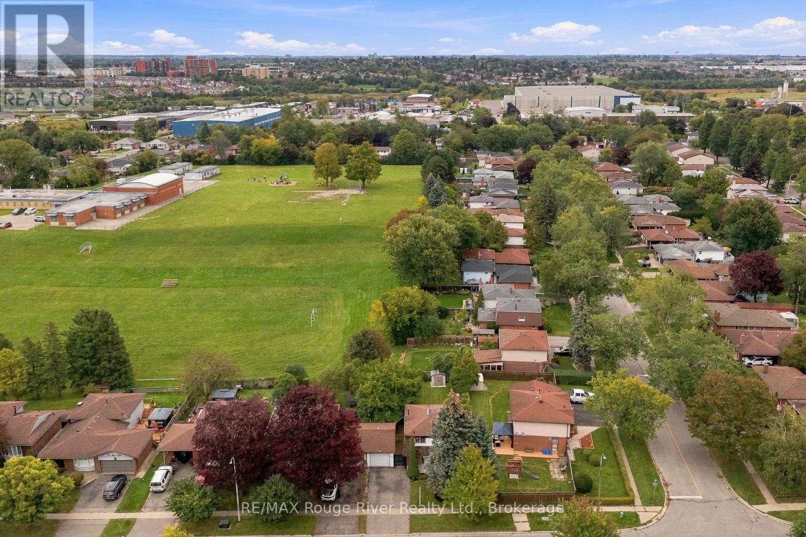 313 LUPIN DRIVE - Image 37