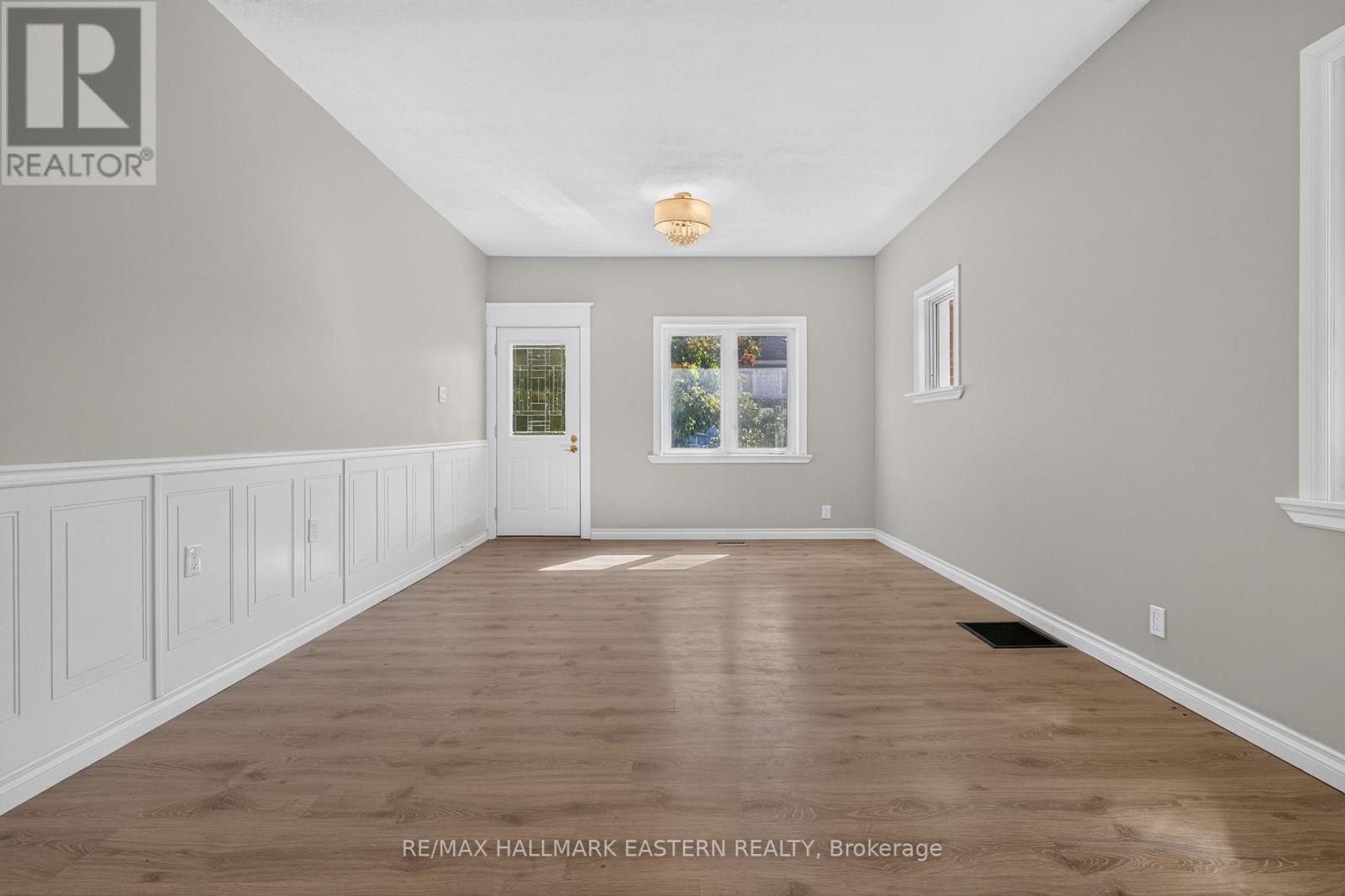 164 PRINCE STREET - 11