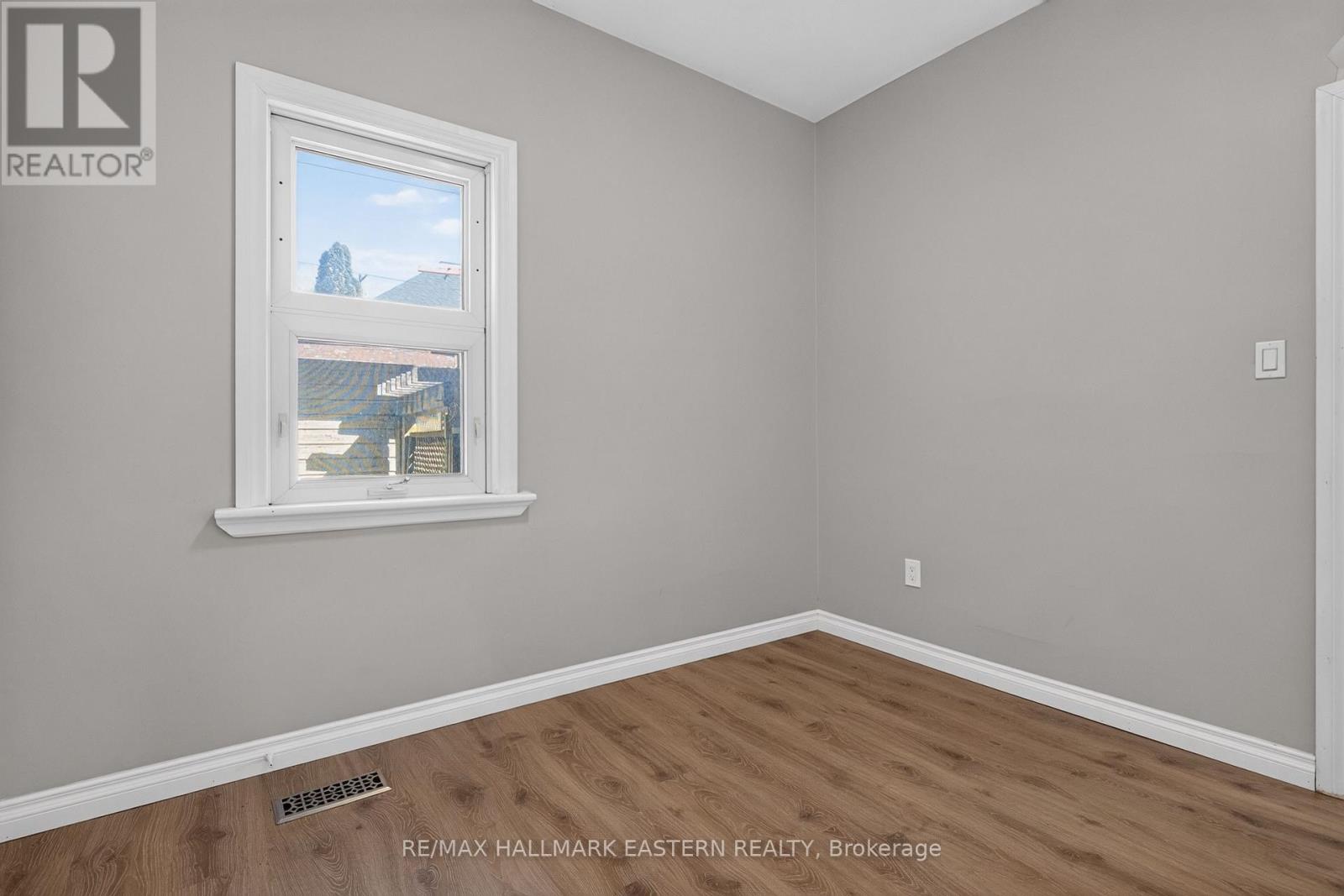 164 PRINCE STREET - 18