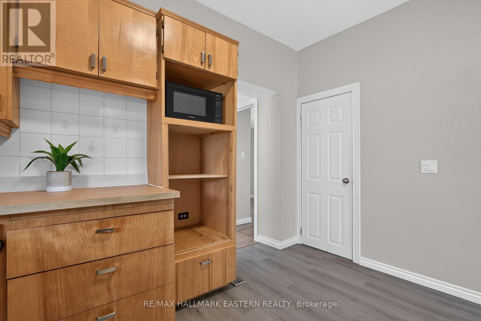 164 PRINCE STREET - 27