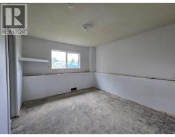 1653 Gyrfalcon Avenue, Kitimat, BC V8C1N7 Photo 7