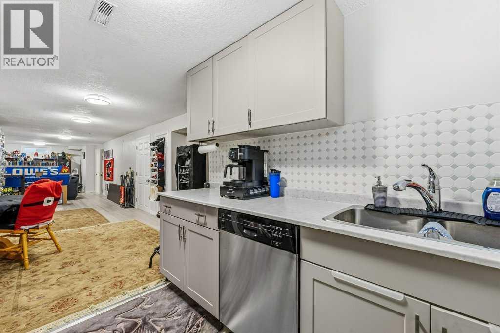 7804 7 Street SW - photo 39