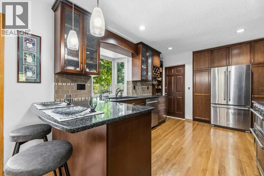 7804 7 Street SW - photo 14