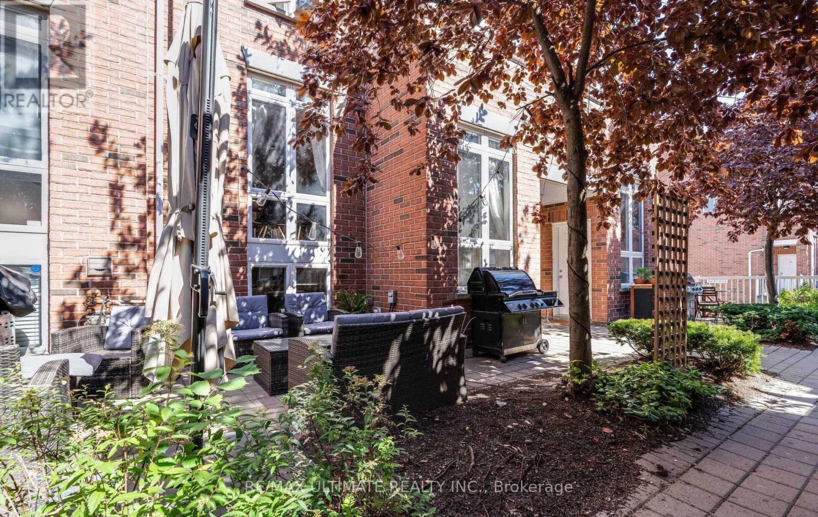 #1404 12 SUDBURY STREET - 20