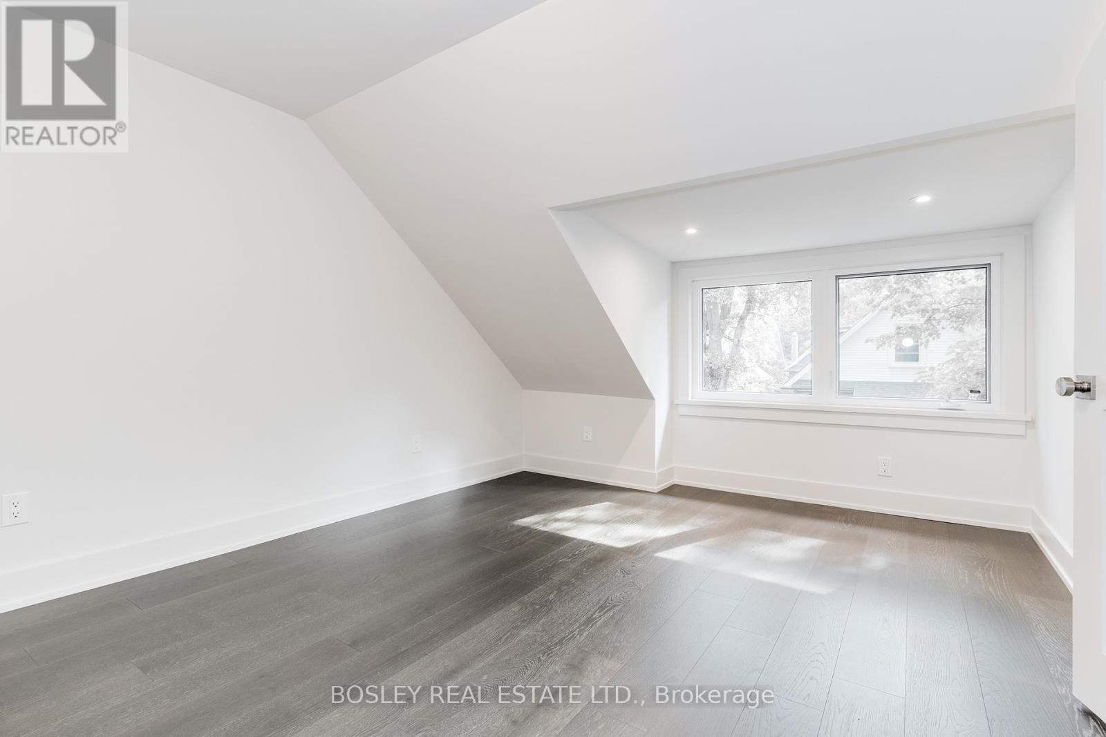 UPPER - 325 BRUNSWICK AVENUE, Toronto (Annex) — photo 28