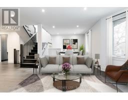 Bathroom - Upper - 325 Brunswick Avenue, Toronto, ON M5R2Z1 Photo 9