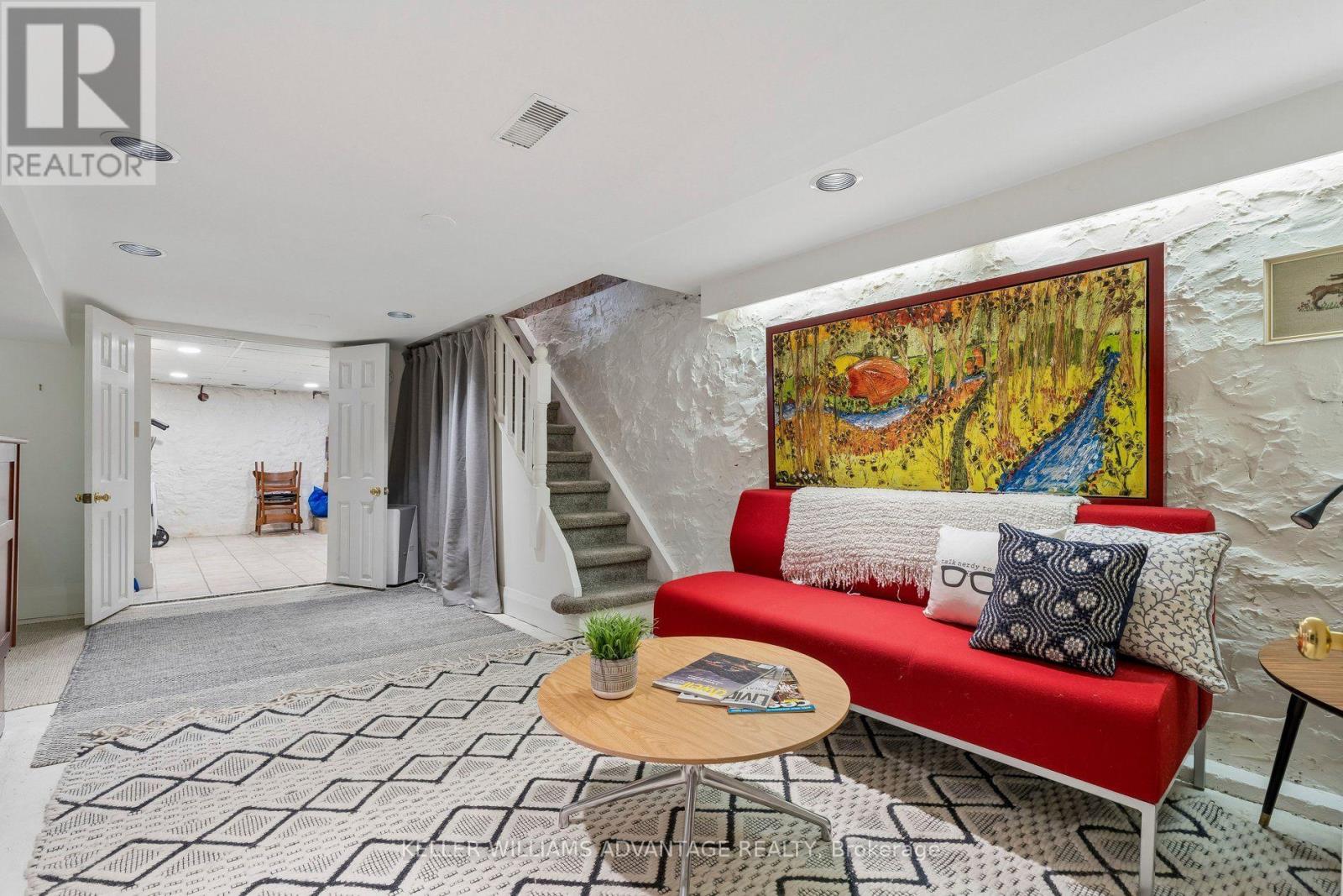 84 KINGSMOUNT PARK ROAD - Image 30