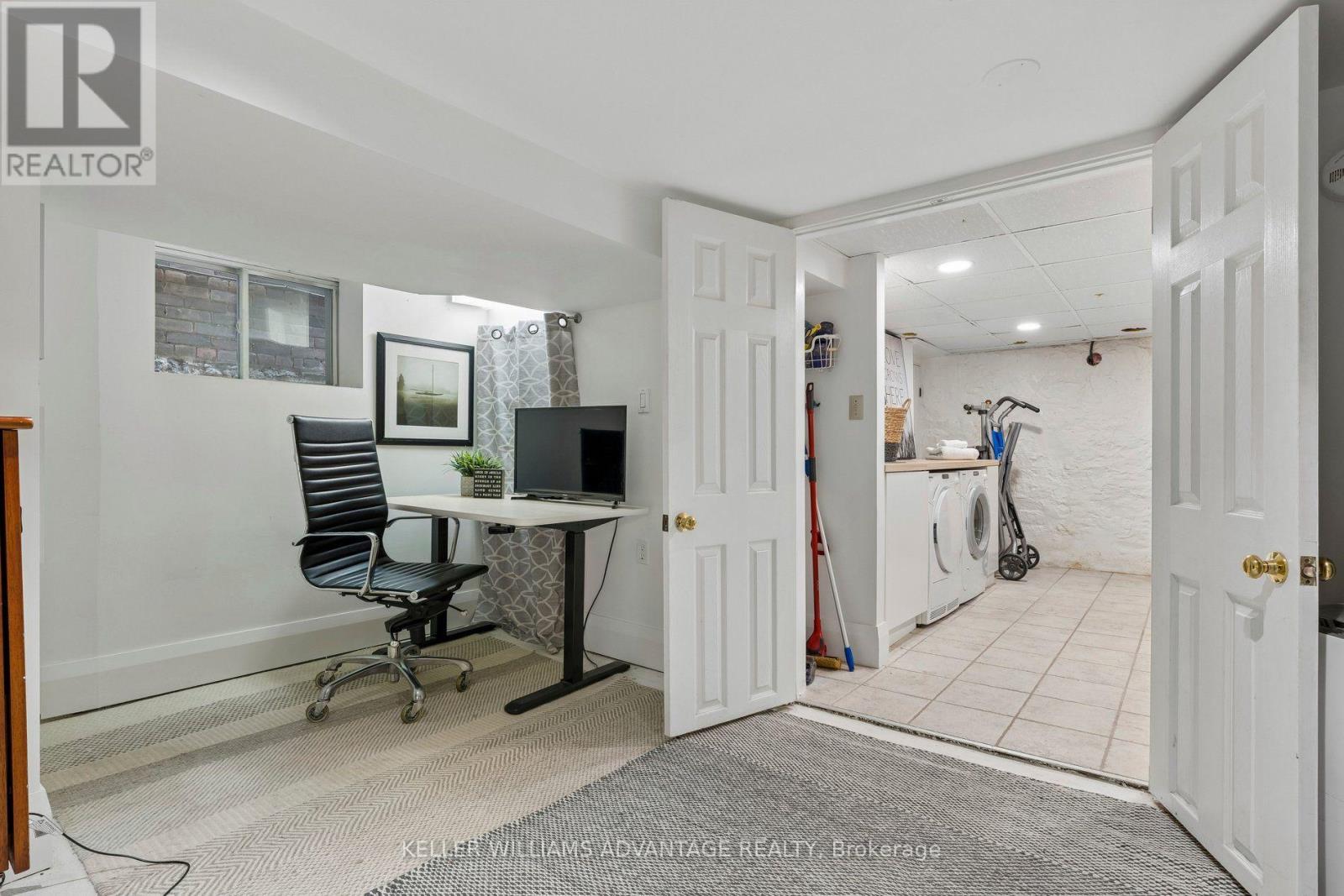 84 KINGSMOUNT PARK ROAD - 33