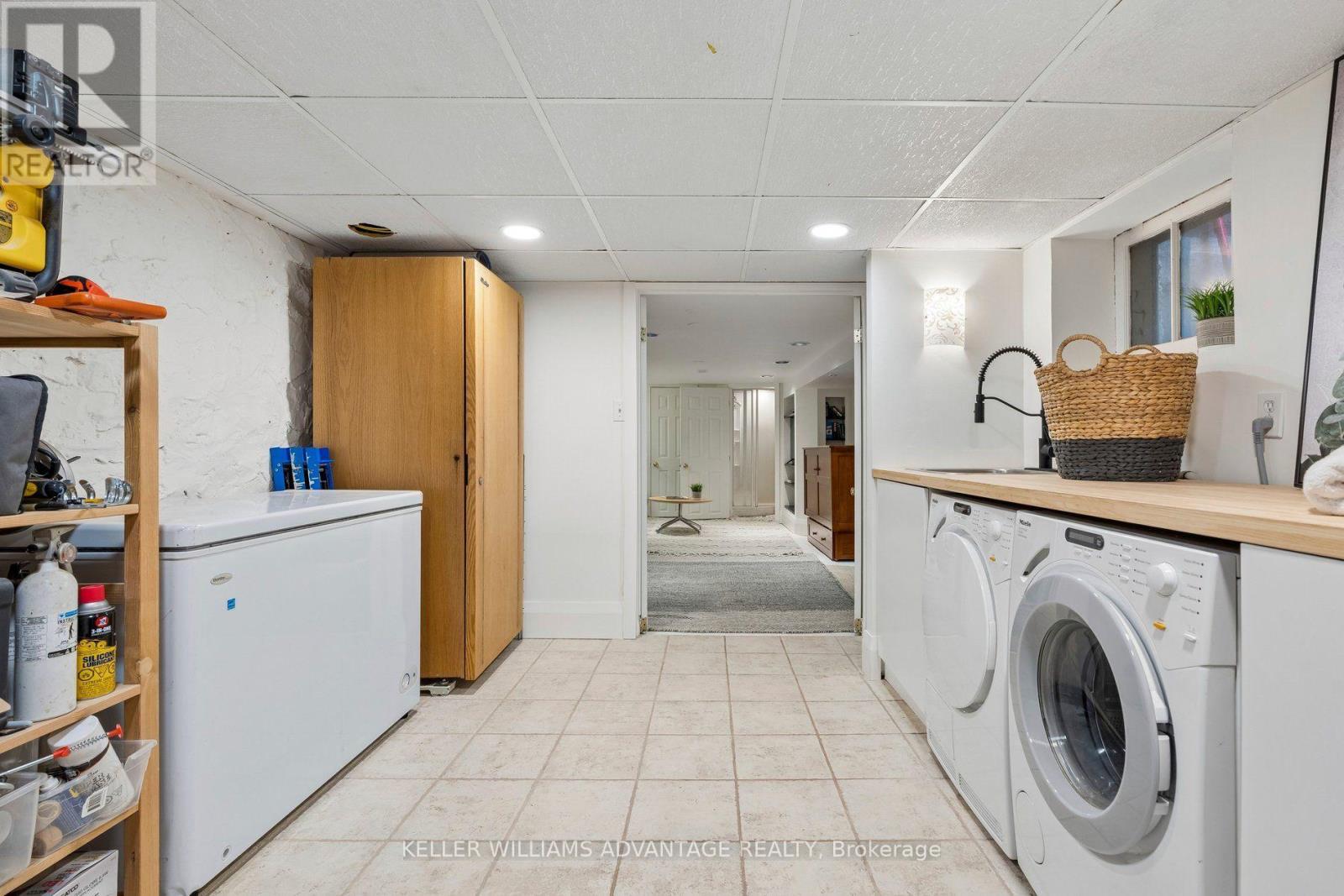 84 KINGSMOUNT PARK ROAD - Image 34