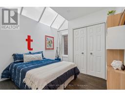 84 Kingsmount Park Road, Toronto, ON M4L3L4 Photo 24