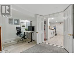 84 Kingsmount Park Road, Toronto, ON M4L3L4 Photo 33