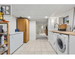 84 Kingsmount Park Road, Toronto, ON M4L3L4 Photo 34