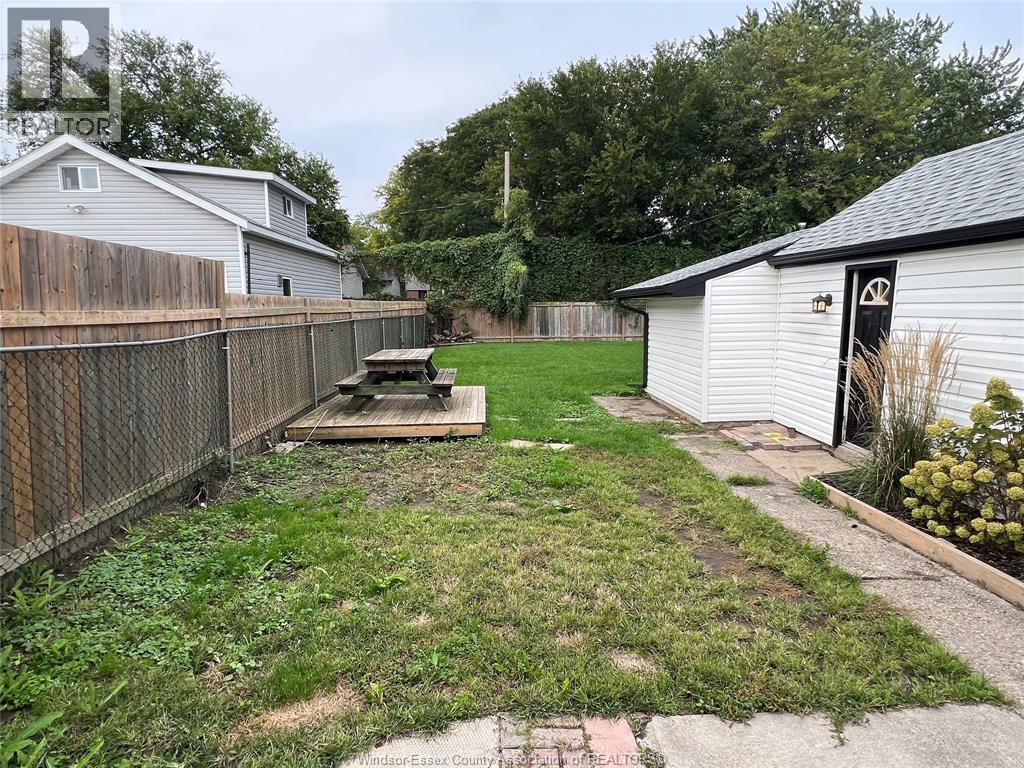 1553 SOUTH CAMERON - 11