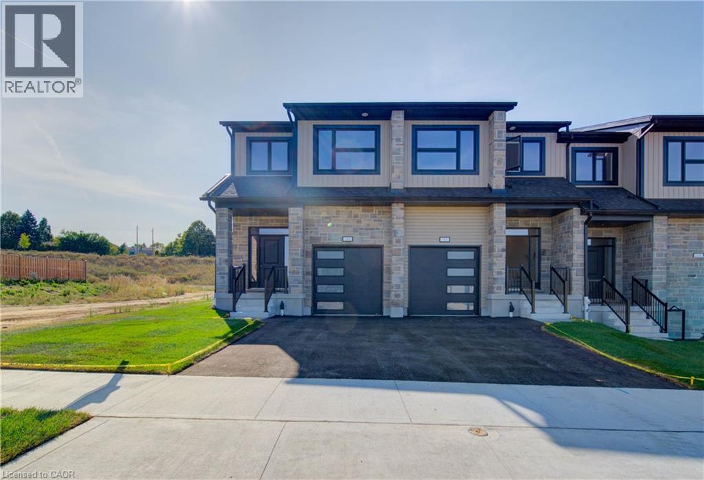 161 DUNNIGAN Drive — photo 2