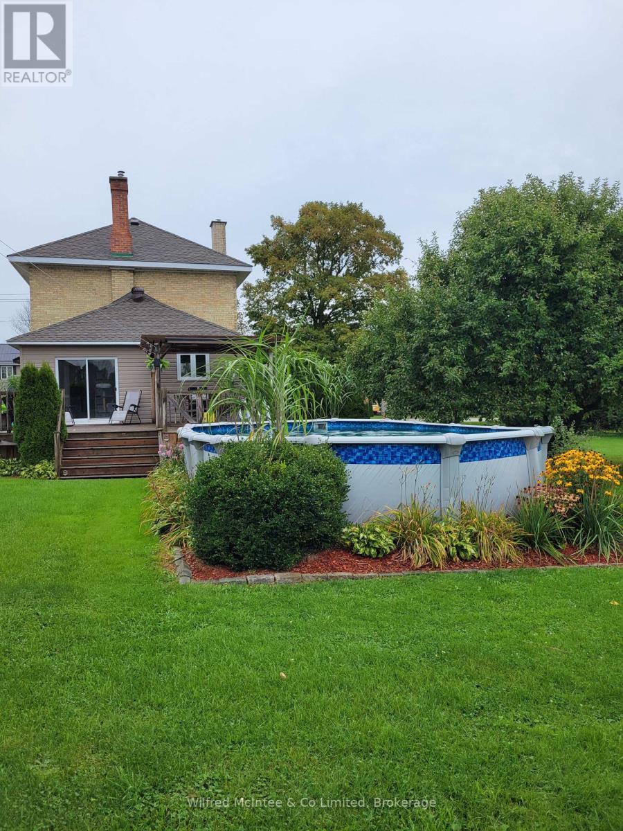 284 1ST AVENUE N - Image 23