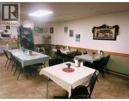 890 Main Street, photo 4